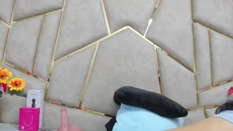 Snapshot of kloe_candy1 chatting on 03-24-26, 04:39 kloe online show from 03-24-26, 04:39