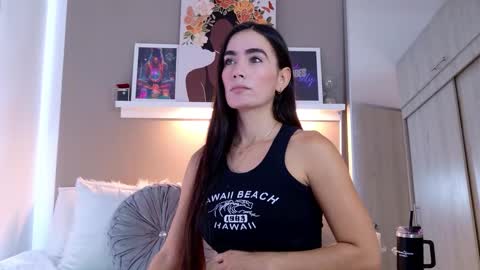 Kloe Coper online show from 12-17-25, 04:35