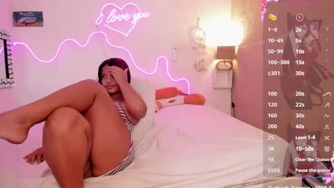 Snapshot of kloeandjhos chatting on 12-07-24, 10:28 kloeandjhos online show from 12-07-24, 10:28