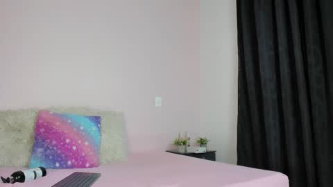 Kloe  online show from 02-24-25, 10:25