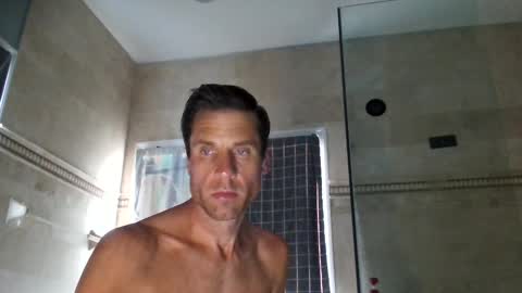 Snapshot of kmack1111 chatting on 01-29-25, 07:11 Kevv Heidi All Hallows Eve Show online show from 01-29-25, 07:11