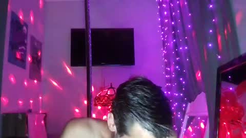 Snapshot of kmack1111 chatting on 09-12-25, 08:36 Kevv Heidi All Hallows Eve Show online show from 09-12-25, 08:36