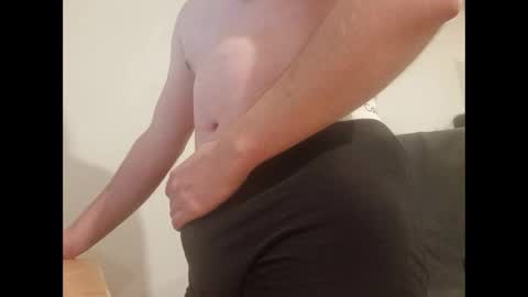 Snapshot of kmk000 chatting on 01-30-25, 06:10 german horny 22 legal online show from 01-30-25, 06:10