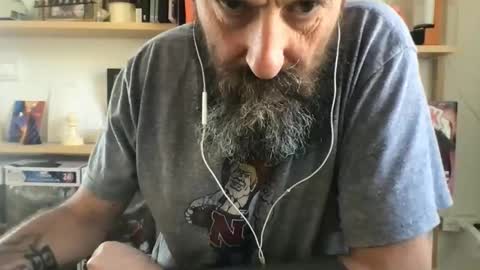 knicker76 online show from 10-08-25, 10:46