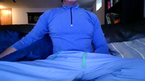 Knight3975 online show from 05-08-26, 02:22