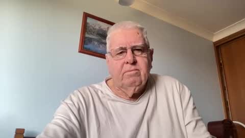 Aussiedude online show from 09-15-25, 10:10