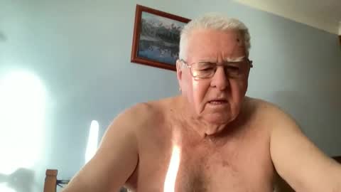 Aussiedude online show from 01-13-26, 08:58