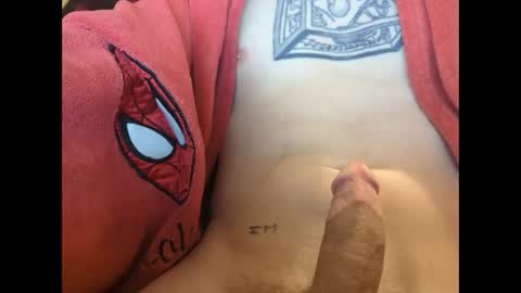 Snapshot of kniloc chatting on 02-20-25, 01:36 kniloc online show from 02-20-25, 01:36