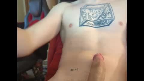 Snapshot of kniloc chatting on 02-25-25, 03:27 kniloc online show from 02-25-25, 03:27