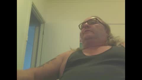 knobout online show from 03-08-25, 03:06