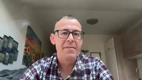 knusperhase1 online show from 04-19-26, 09:30