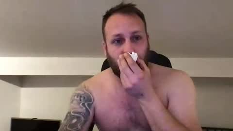 hugo online show from 02-05-25, 08:57