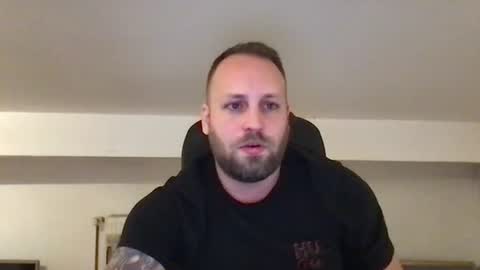 hugo online show from 11-16-25, 02:39