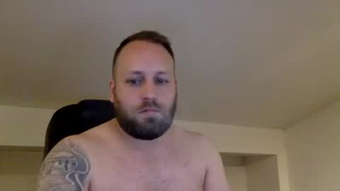 hugo online show from 12-18-25, 01:55