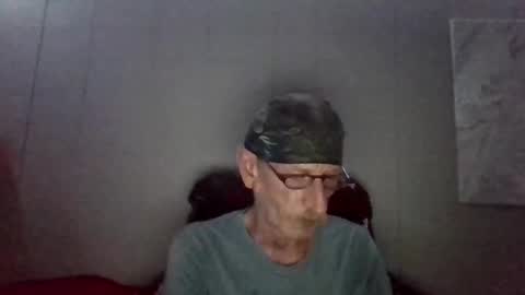 Snapshot of kodiakpm1 chatting on 10-25-25, 06:32 kodiakpm1 online show from 10-25-25, 06:32