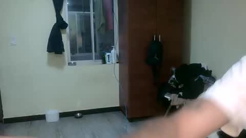 Snapshot of koiseraphin chatting on 02-15-26, 06:48 Jacob and Victoria online show from 02-15-26, 06:48