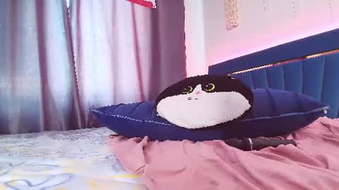 Snapshot of kok0mi_ chatting on 06-29-26, 10:15 Koko online show from 06-29-26, 10:15