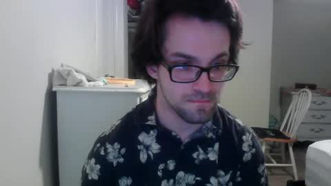 Snapshot of kol704 chatting on 05-26-26, 02:51 Kolia online show from 05-26-26, 02:51