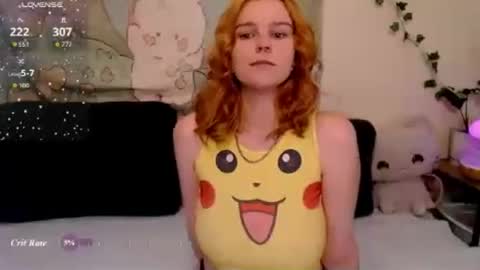 Snapshot of komorebbi chatting on 07-08-26, 10:36 Marta online show from 07-08-26, 10:36