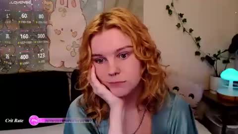 Snapshot of komorebbi chatting on 07-22-26, 11:18 Marta online show from 07-22-26, 11:18
