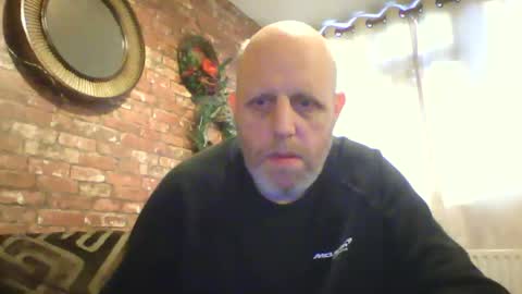 Neil online show from 12-19-24, 01:29