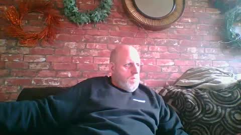 Neil online show from 12-22-24, 02:38