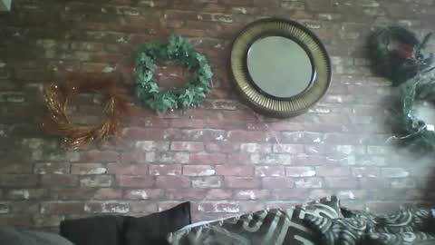 Neil online show from 12-25-24, 09:56
