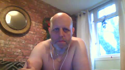 Neil online show from 12-27-24, 01:18