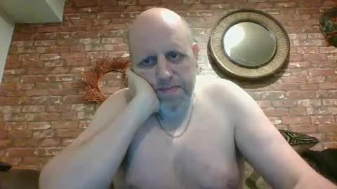 Neil online show from 12-28-24, 03:04