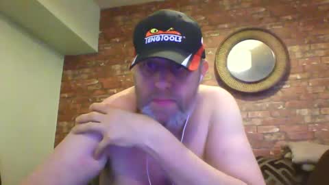 Neil online show from 02-09-25, 01:46