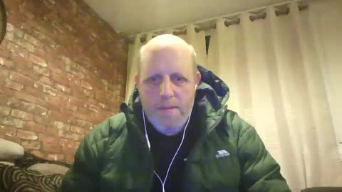Neil online show from 02-13-25, 12:35