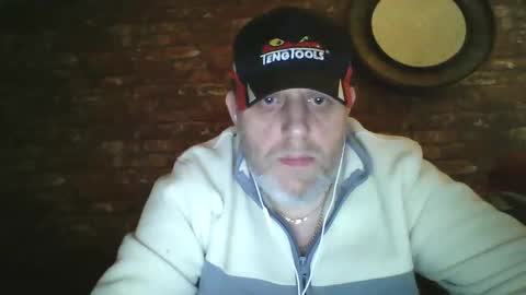 Neil online show from 02-16-25, 07:48