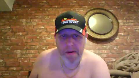 Neil online show from 02-25-25, 10:04
