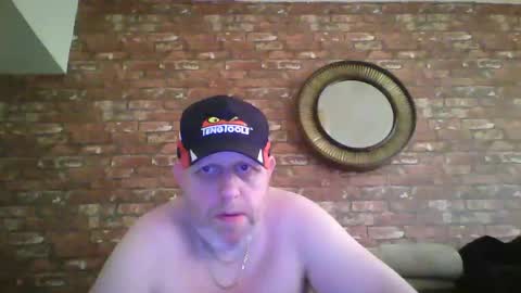 Neil online show from 03-11-25, 10:29
