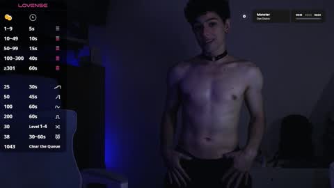 Snapshot of koneko_nya chatting on 02-22-26, 04:02 Riley online show from 02-22-26, 04:02