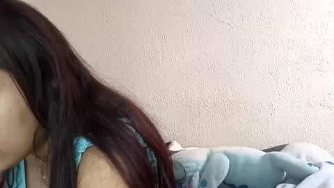 Snapshot of konnyydesire chatting on 05-03-26, 04:24 Konny and Laila online show from 05-03-26, 04:24