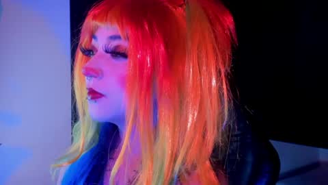 Kora Red online show from 05-08-26, 01:55