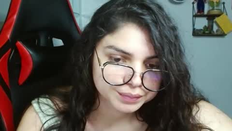 Karoll online show from 01-10-25, 04:01