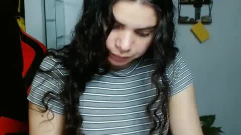 Karoll online show from 02-26-25, 11:48