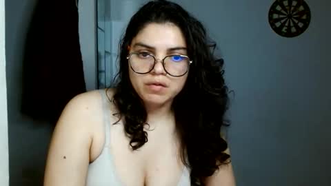 Karoll online show from 06-11-26, 02:11