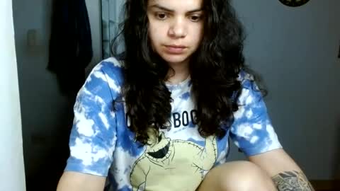Karoll online show from 06-18-26, 01:39