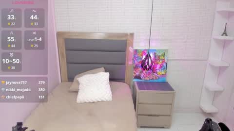      online show from 06-19-26, 12:48