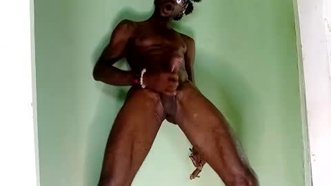 Snapshot of korn4lyfe chatting on 11-17-25, 12:11 Prince makonnen online show from 11-17-25, 12:11