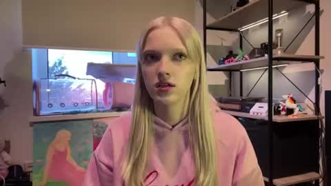 Ariela online show from 06-16-26, 07:27