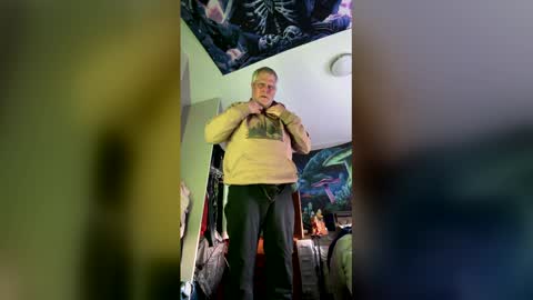 korysmith568 online show from 05-10-26, 03:01