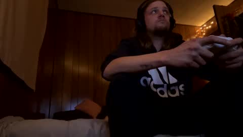 Snapshot of koshar49064 chatting on 11-12-25, 08:26 koshar49064 online show from 11-12-25, 08:26