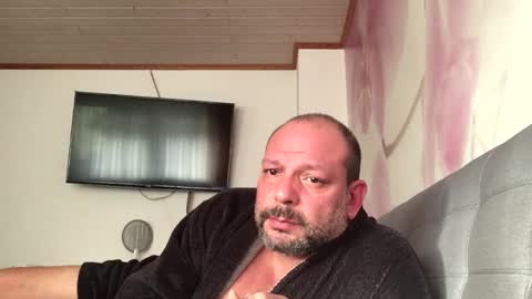 Snapshot of kostasgreek42 chatting on 12-05-24, 01:38 Kosta online show from 12-05-24, 01:38