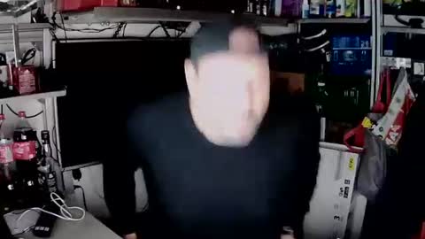 Snapshot of kostasgreek42 chatting on 12-26-24, 04:58 Kosta online show from 12-26-24, 04:58