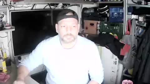 Snapshot of kostasgreek42 chatting on 01-30-25, 07:15 Kosta online show from 01-30-25, 07:15