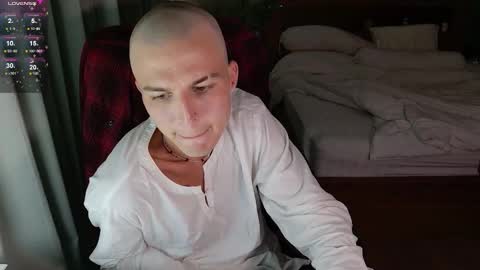 Danny online show from 12-15-25, 08:40